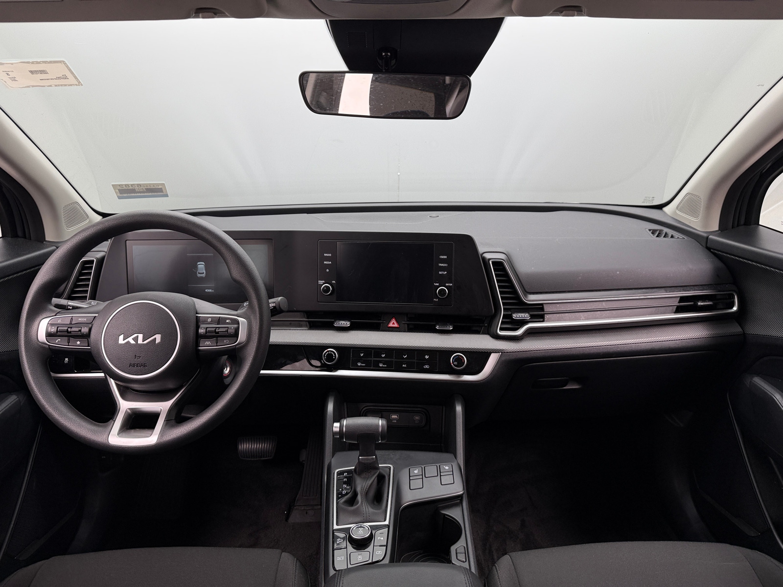 Thumbnail: 2024 Kia Sportage - 3