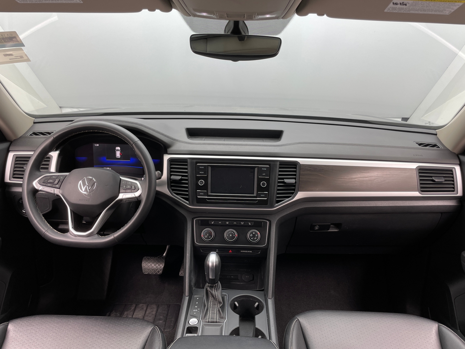 Thumbnail: 2022 Volkswagen Atlas - 2