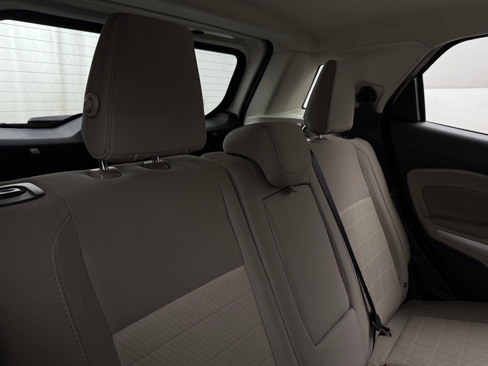Thumbnail: 2021 Ford EcoSport - 6