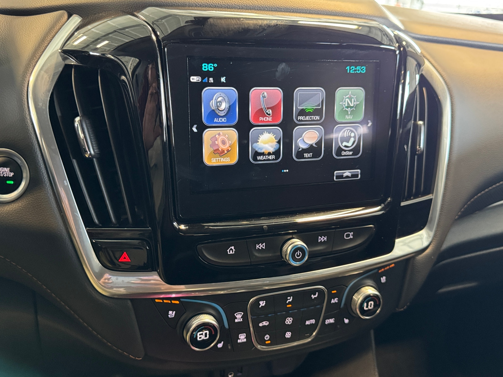 Thumbnail: 2019 Chevrolet Traverse - 3