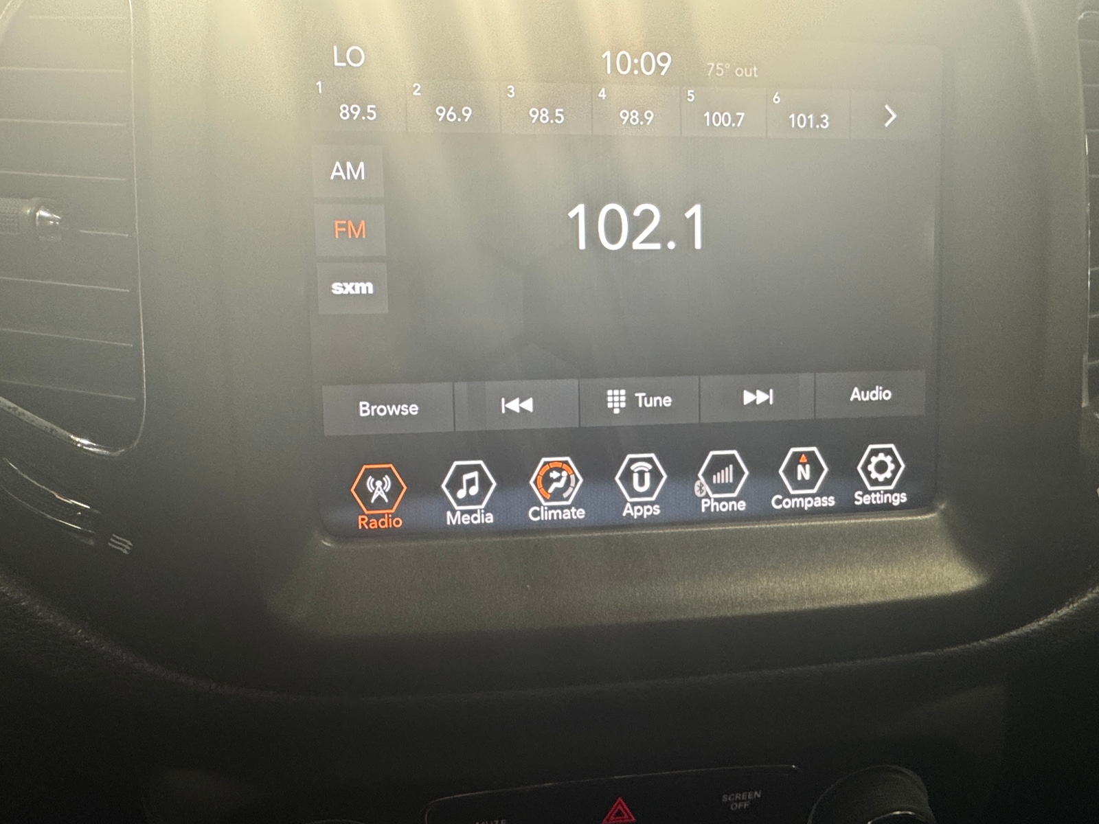 Thumbnail: 2018 Jeep Compass - 4