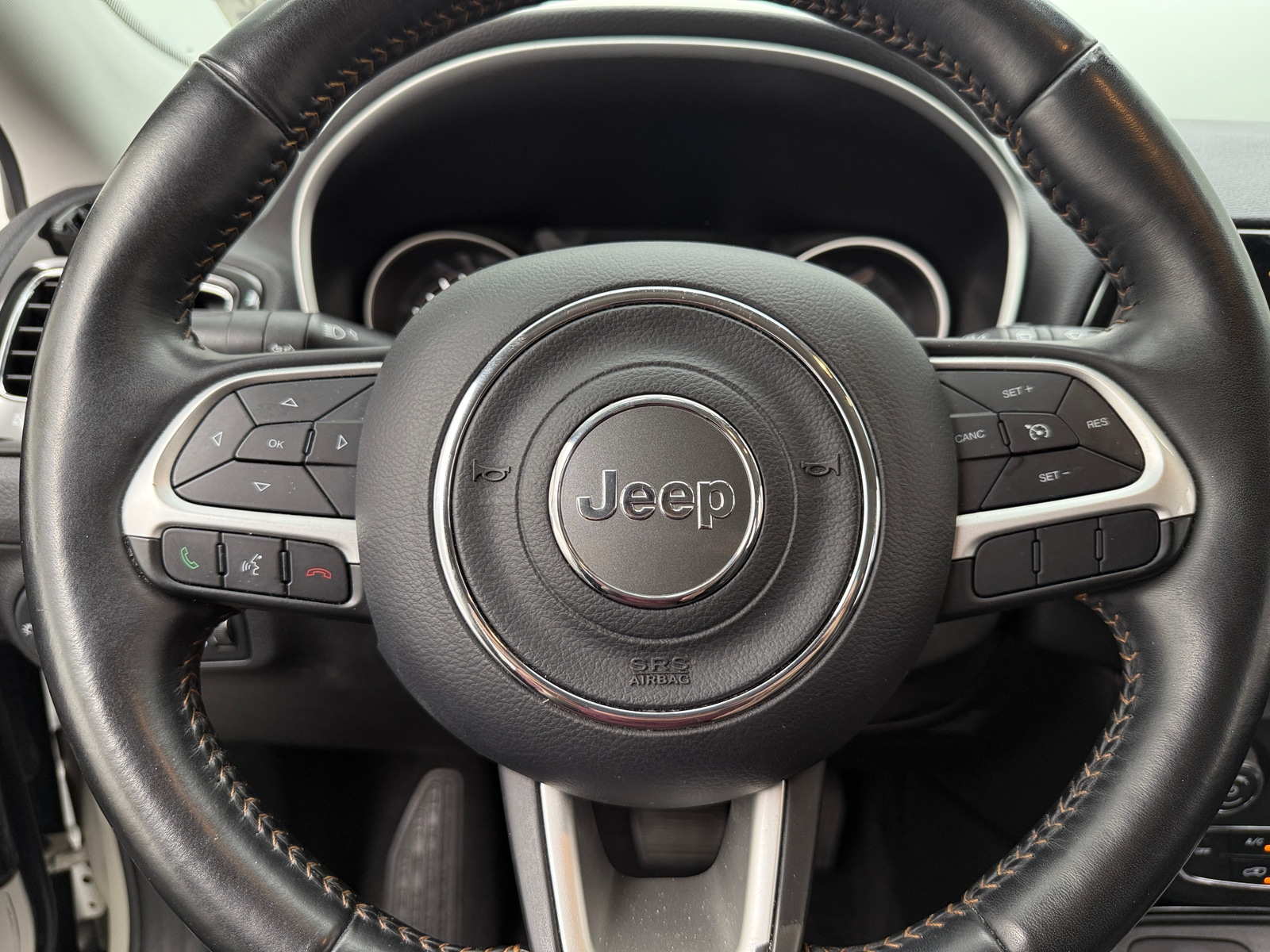 Thumbnail: 2019 Jeep Compass - 4