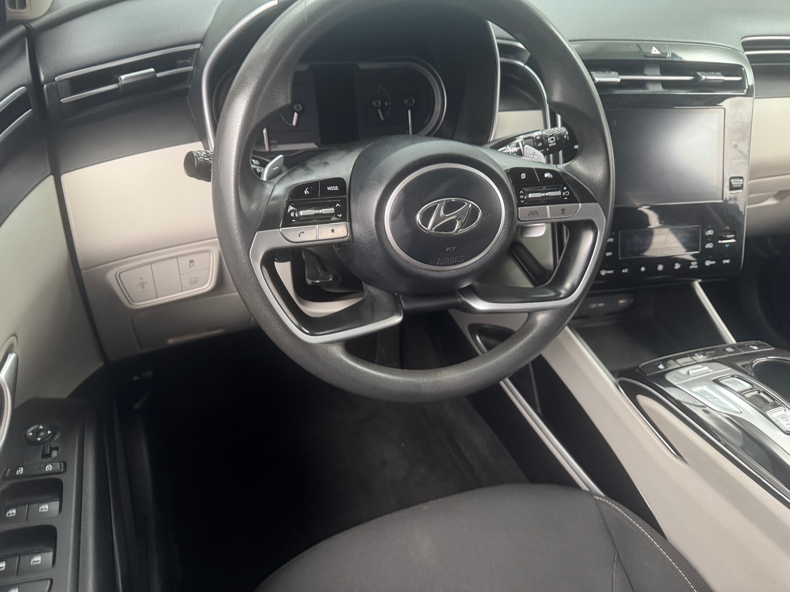 Thumbnail: 2022 Hyundai Tucson - 5