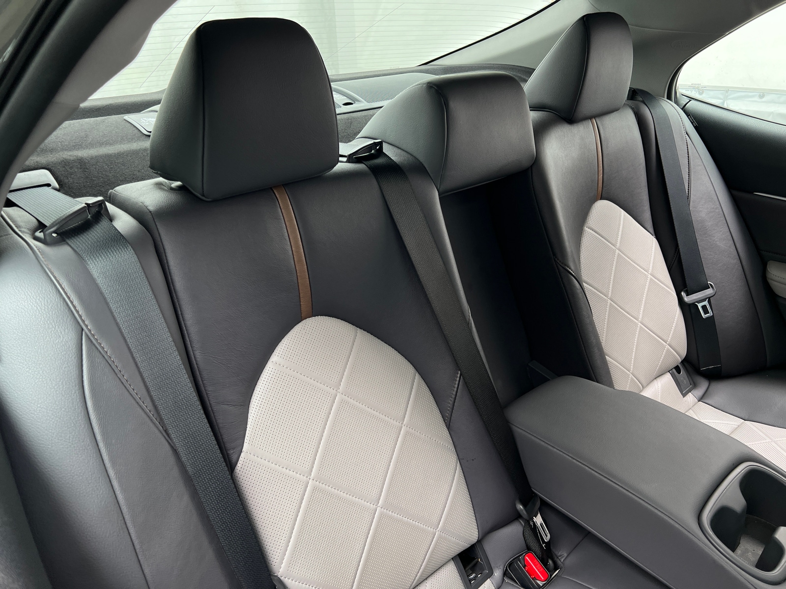 Thumbnail: 2018 Toyota Camry - 5