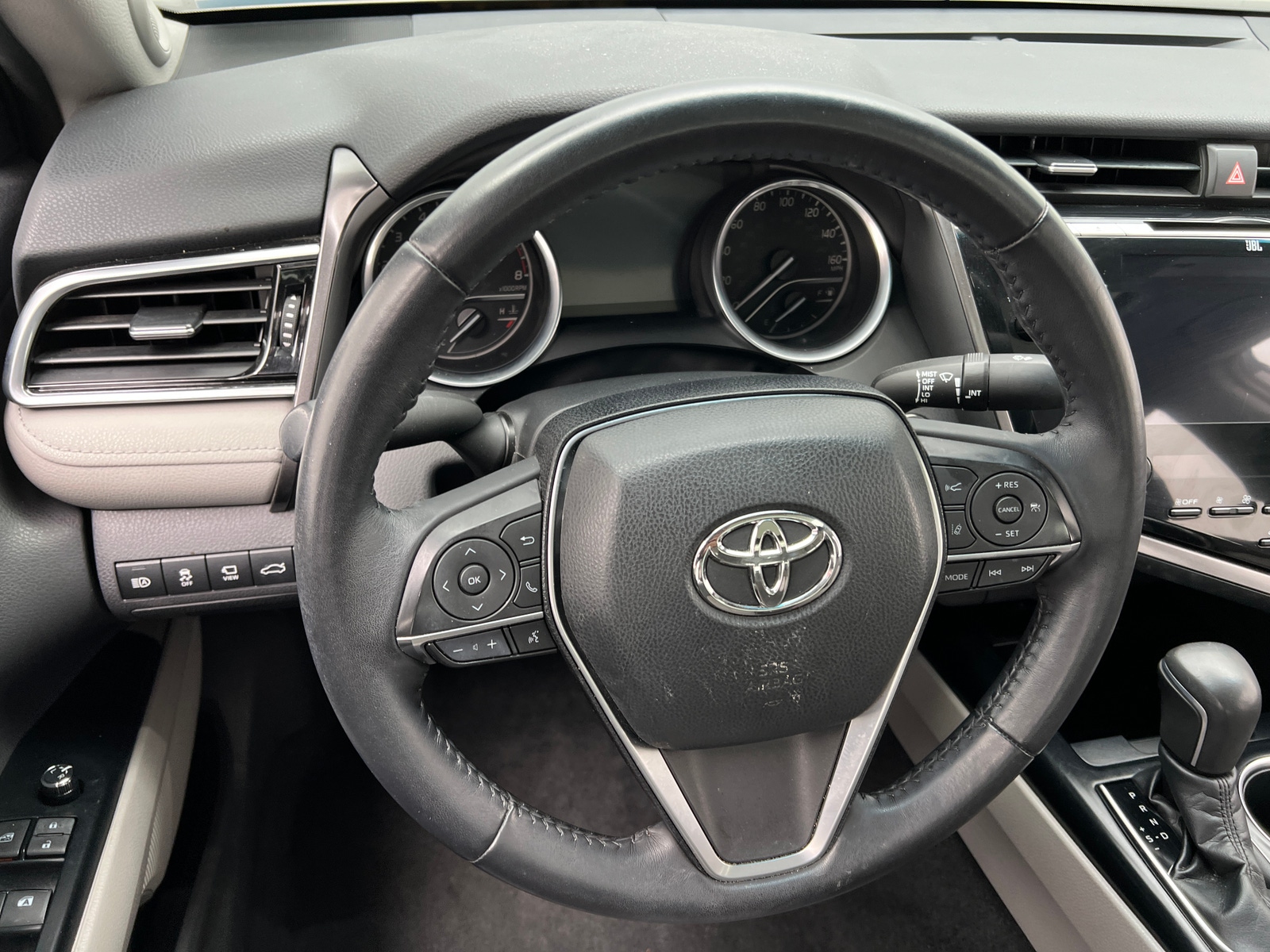 Thumbnail: 2018 Toyota Camry - 4