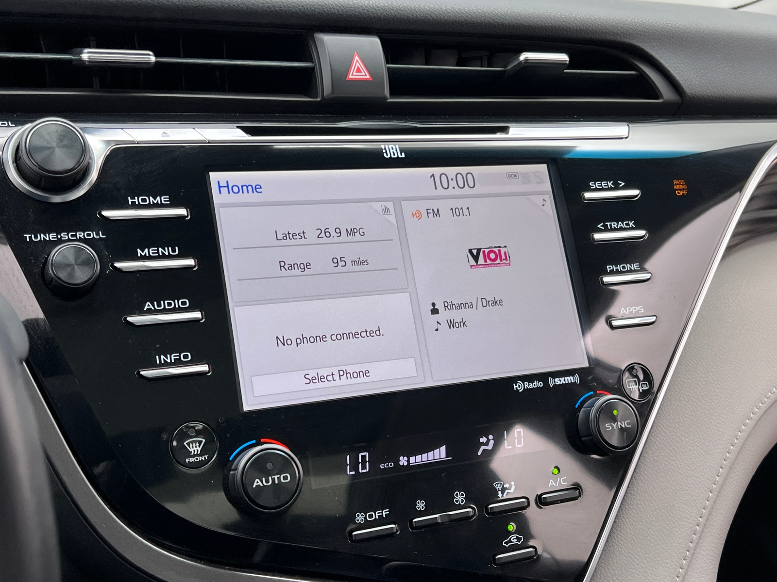 Thumbnail: 2018 Toyota Camry - 3