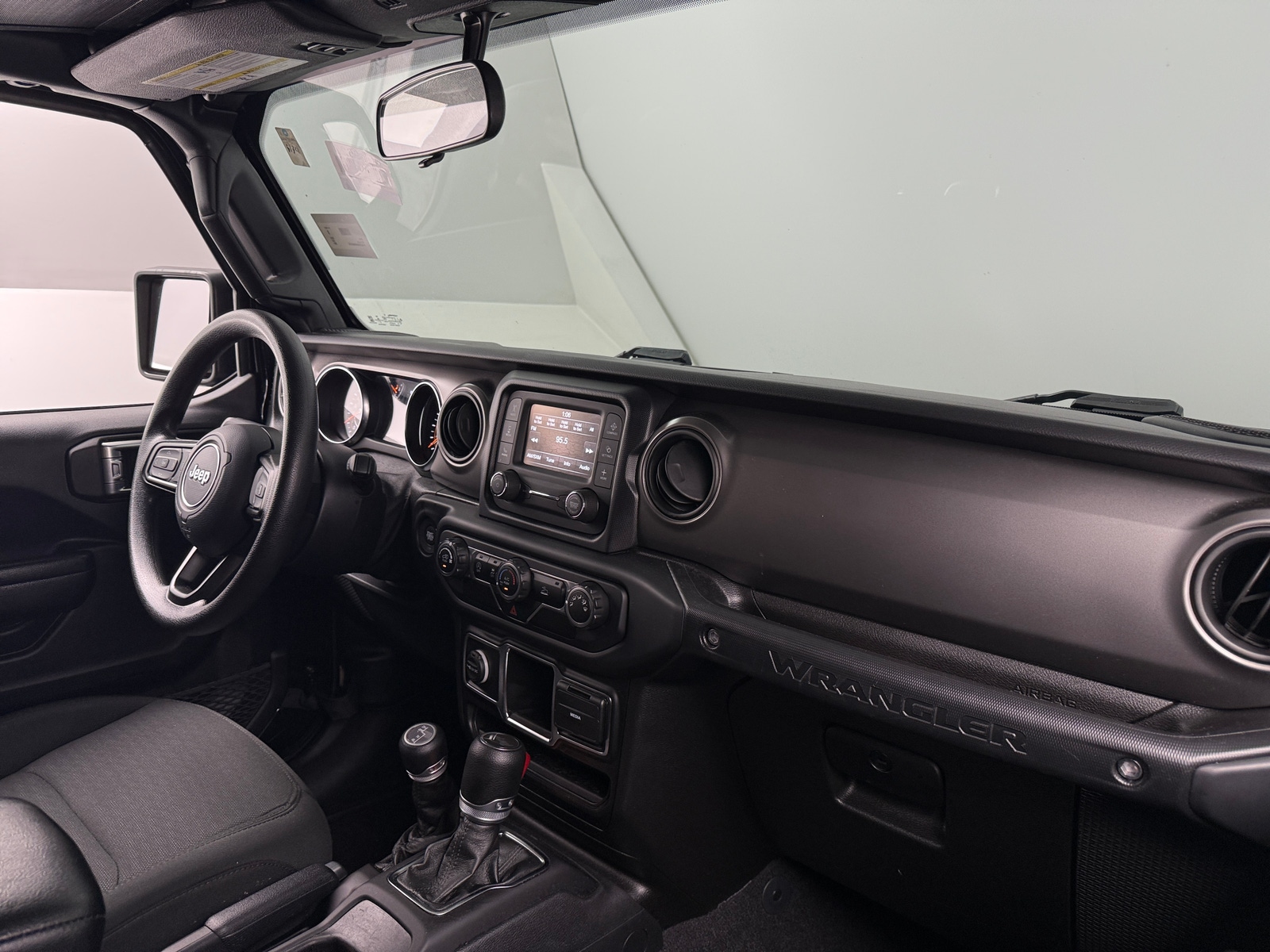 Thumbnail: 2021 Jeep Wrangler - 3