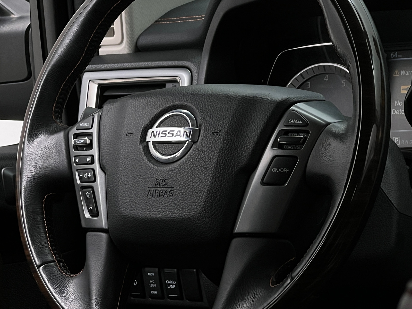 Thumbnail: 2018 Nissan Titan - 4