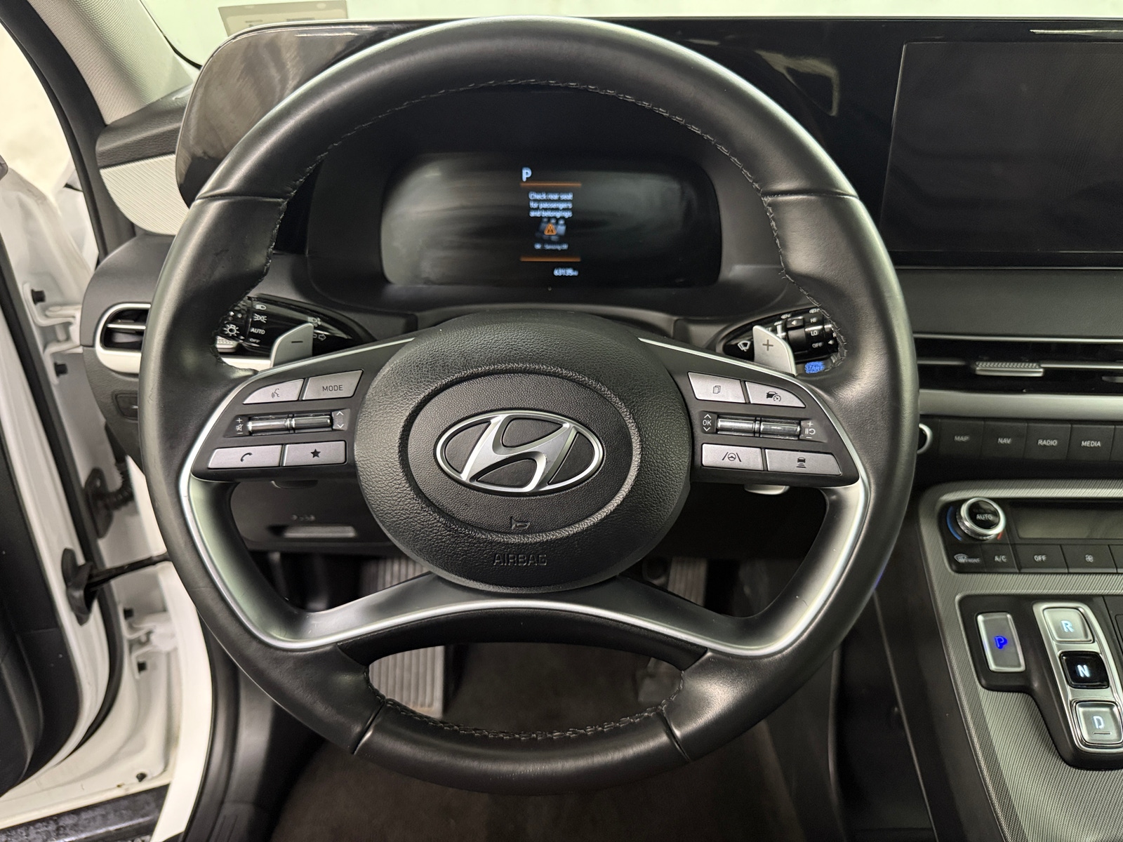 Thumbnail: 2023 Hyundai Palisade - 4
