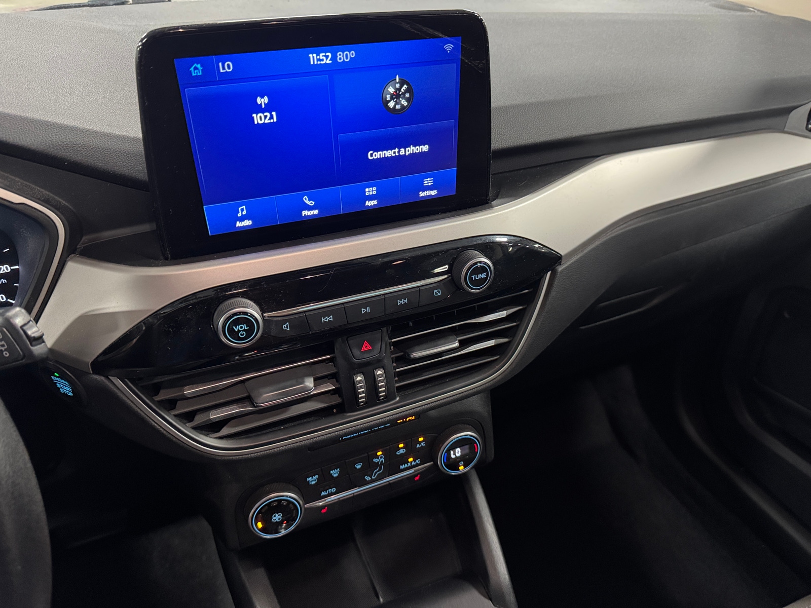 Thumbnail: 2020 Ford Escape - 4