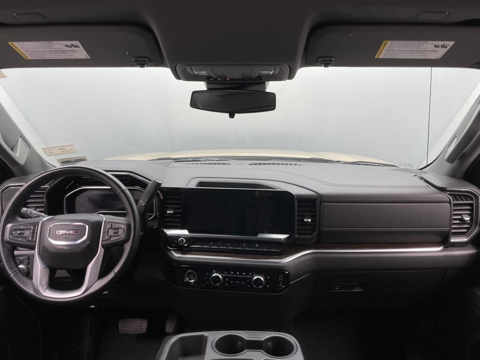 Thumbnail: 2023 GMC Sierra 1500 - 3