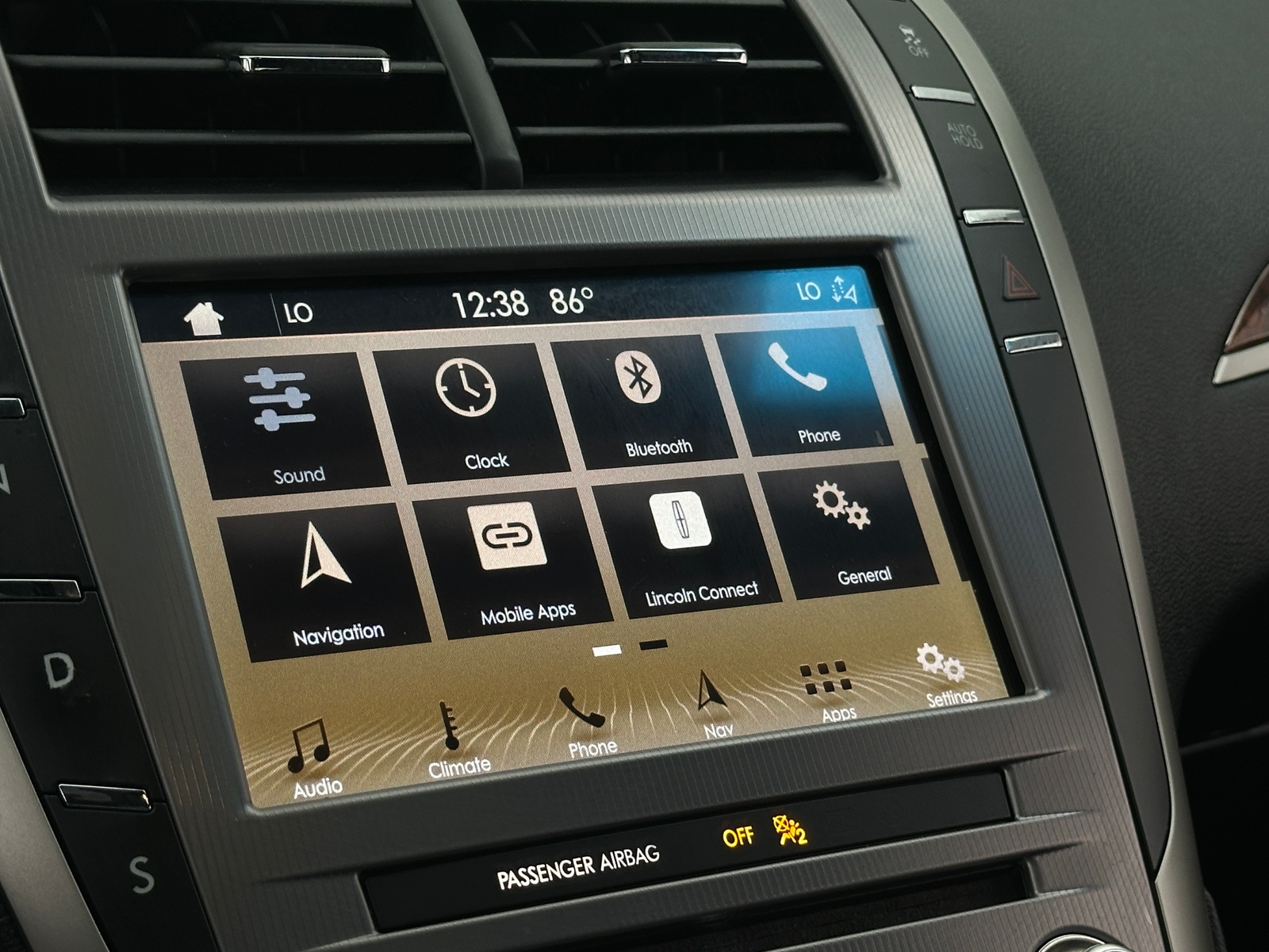 Thumbnail: 2019 Lincoln MKZ - 3
