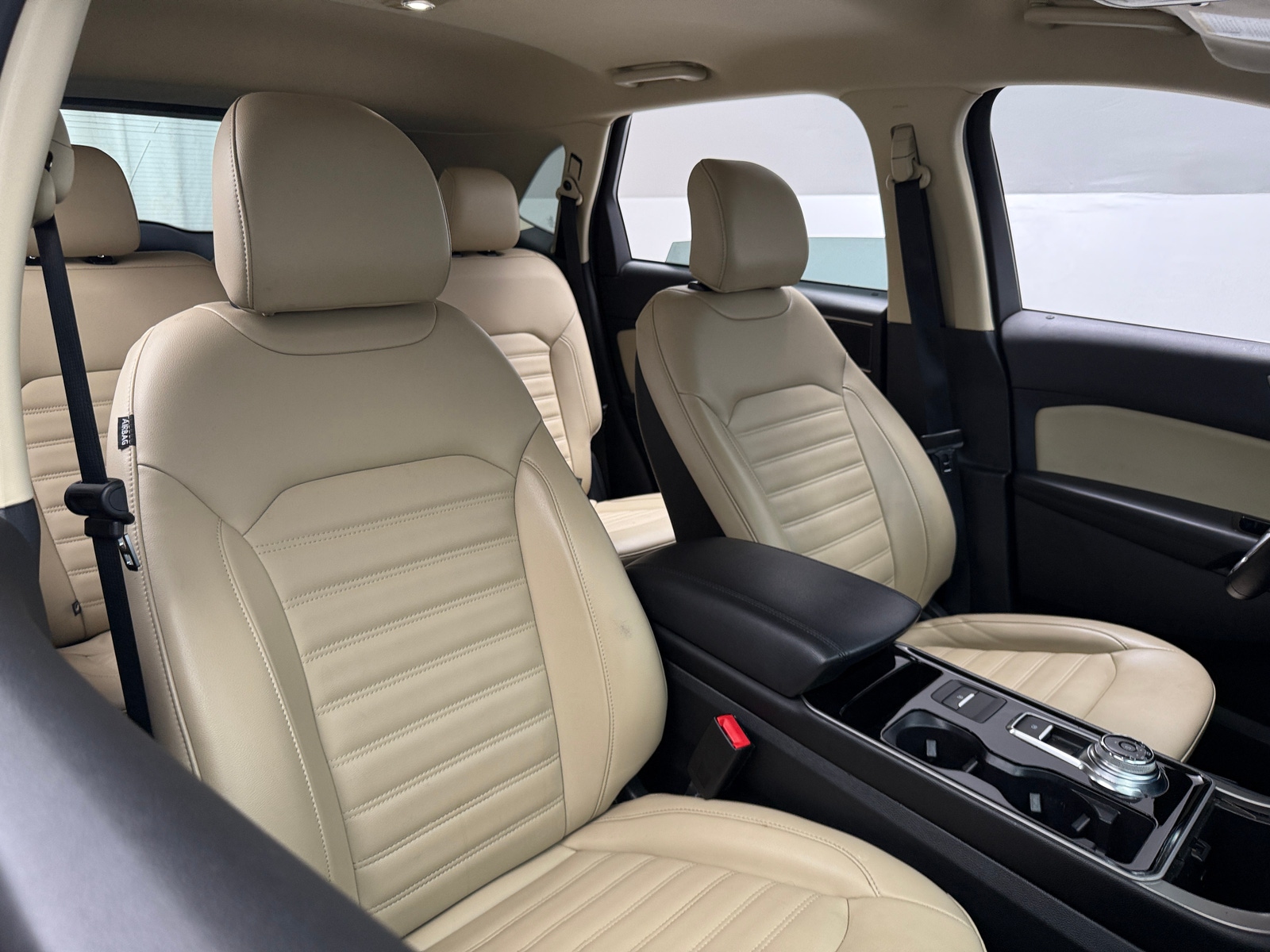Thumbnail: 2019 Ford Edge - 2