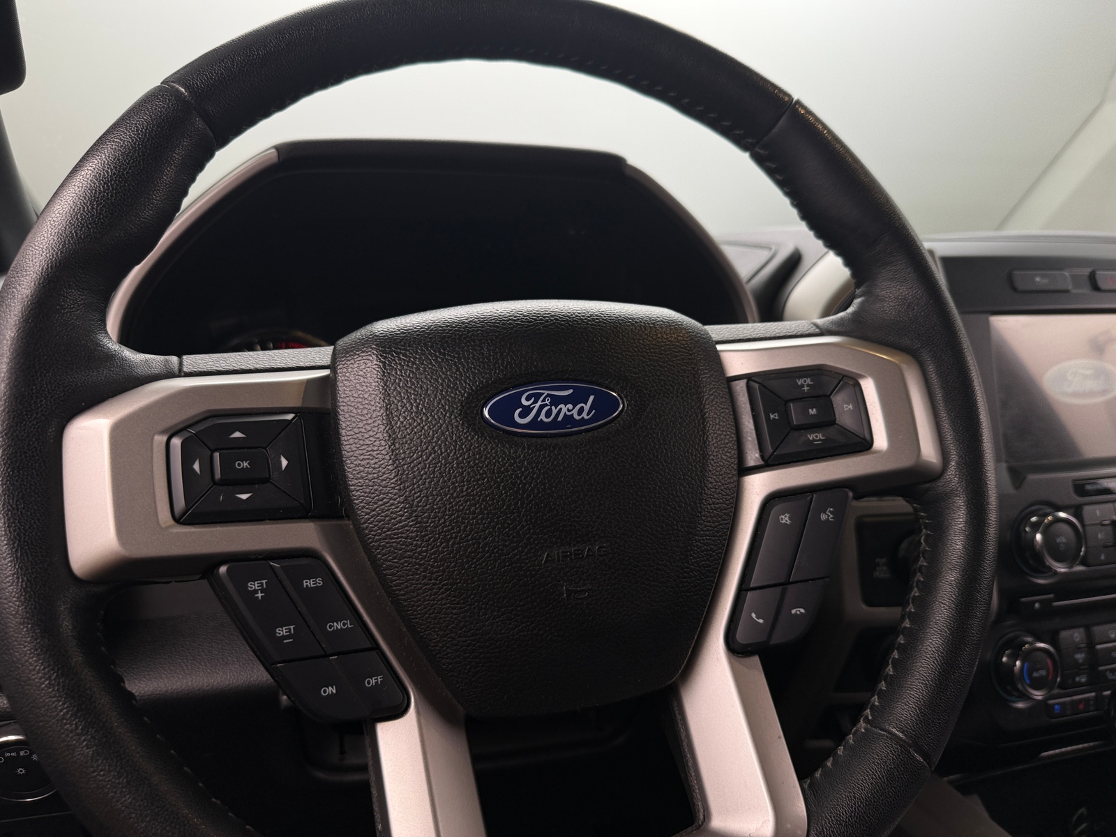 Thumbnail: 2018 Ford Econoline - 4