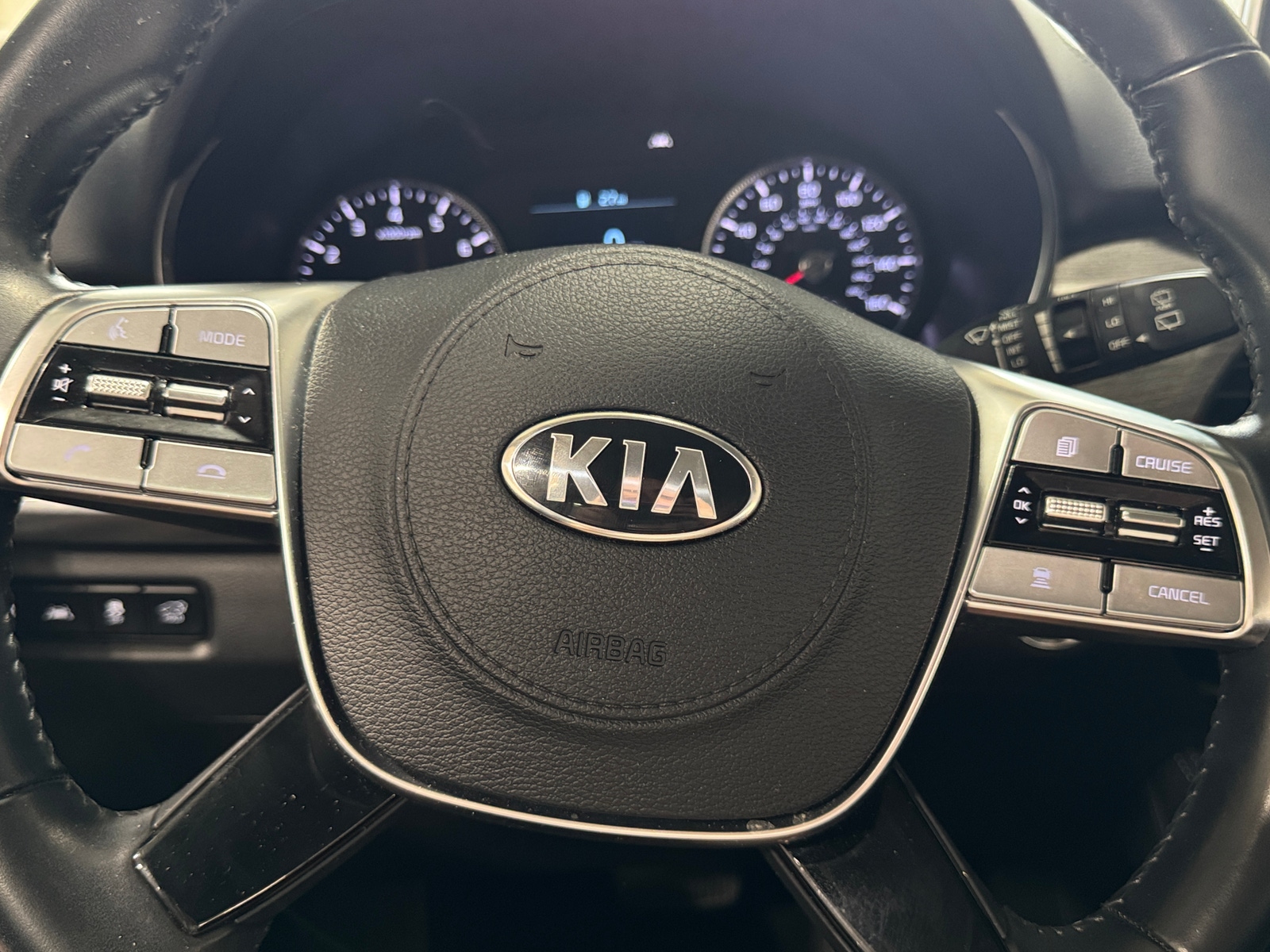 Thumbnail: 2021 Kia Telluride - 4