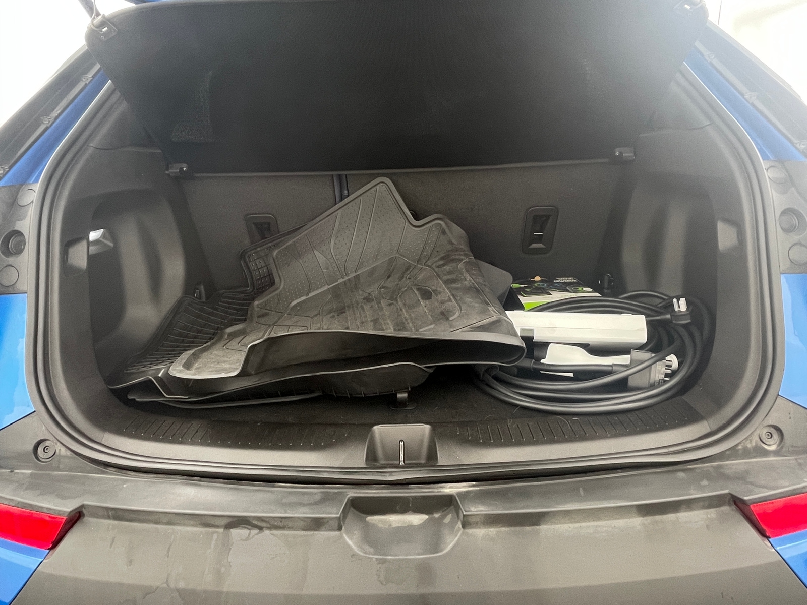 Thumbnail: 2022 Chevrolet Bolt EUV - 6