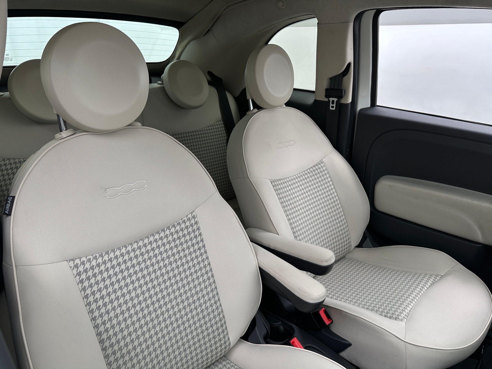 Thumbnail: 2018 Fiat 500 - 2
