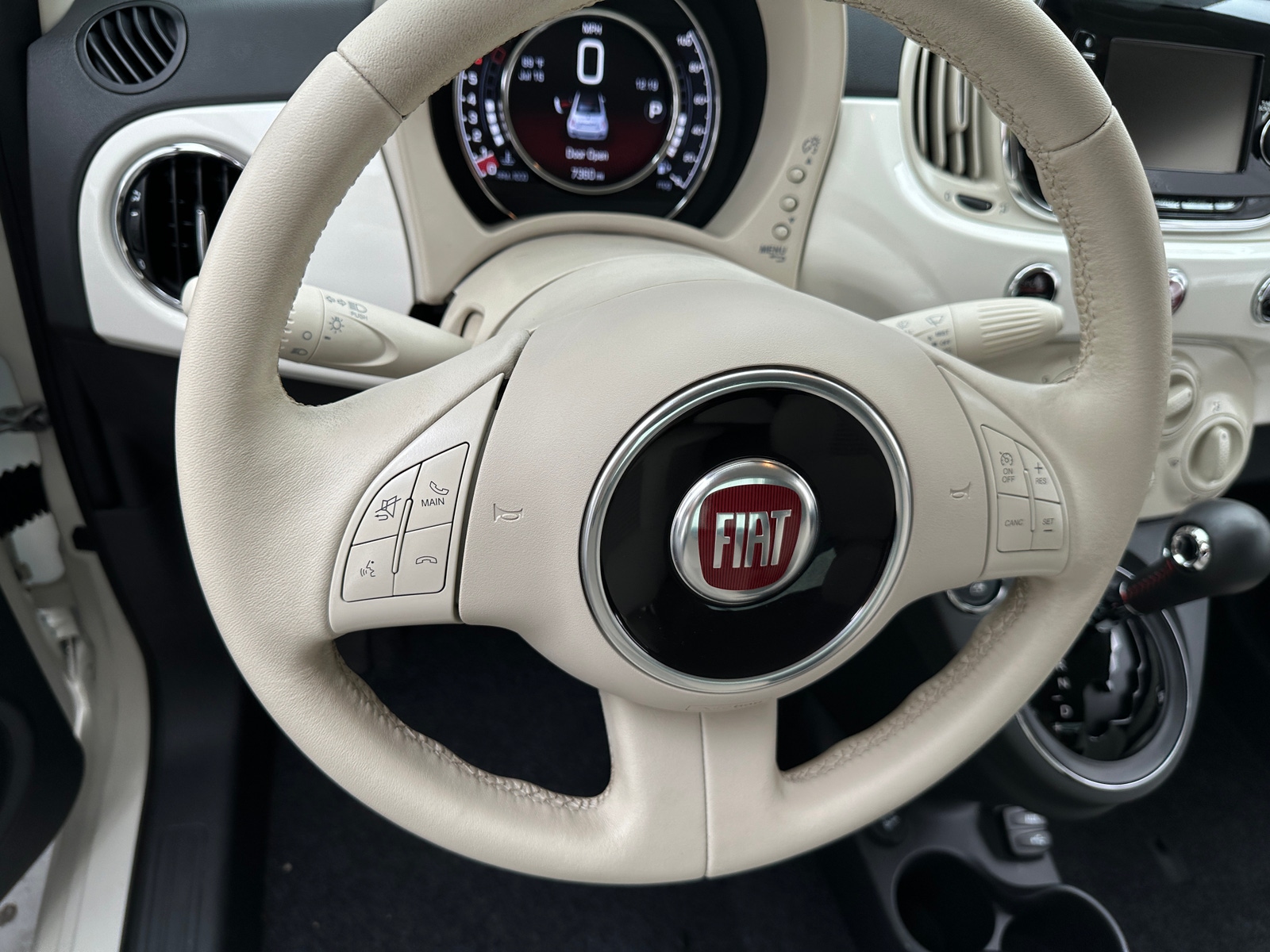 Thumbnail: 2018 Fiat 500 - 5