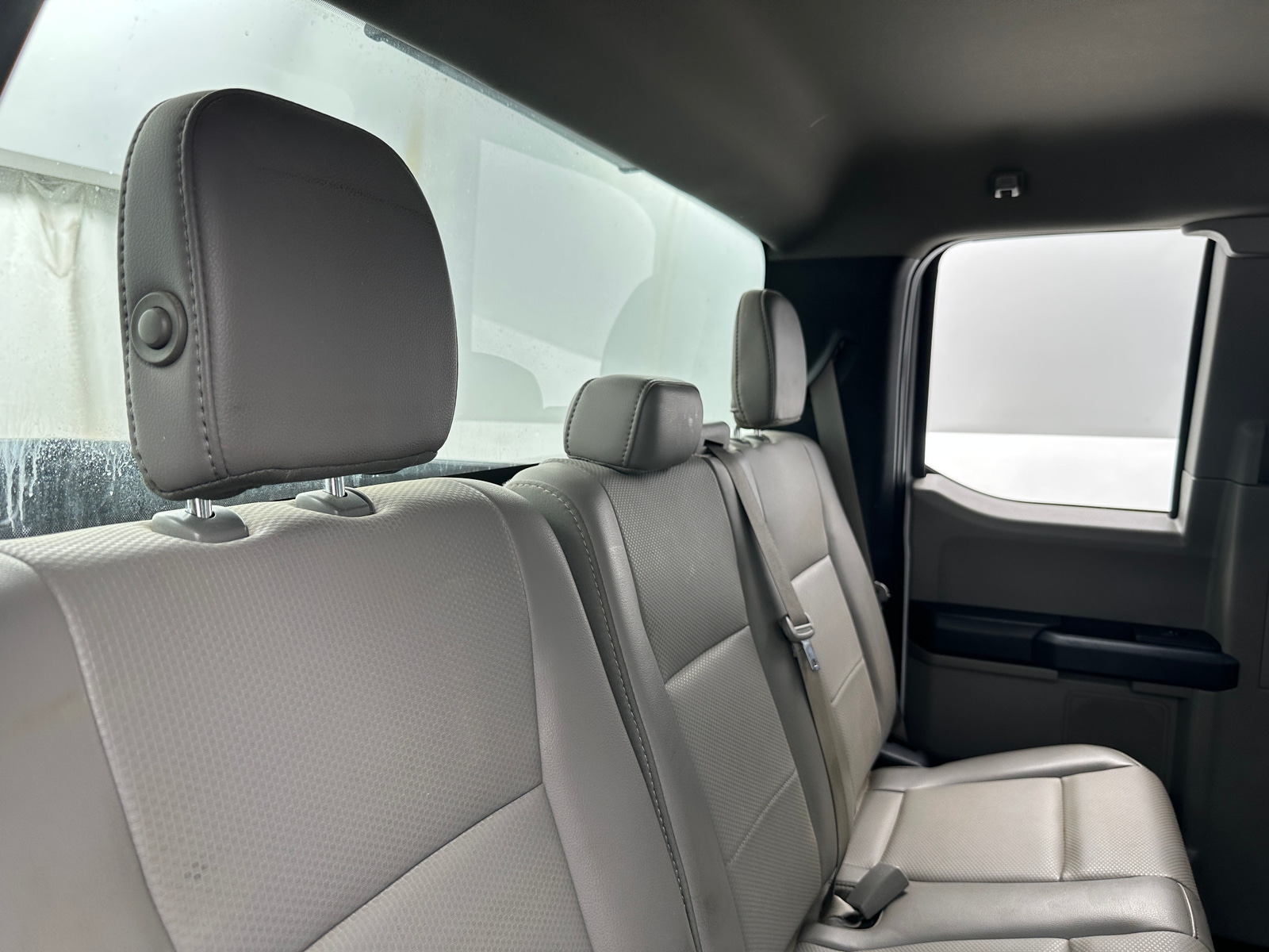 Thumbnail: 2019 Ford Econoline - 6