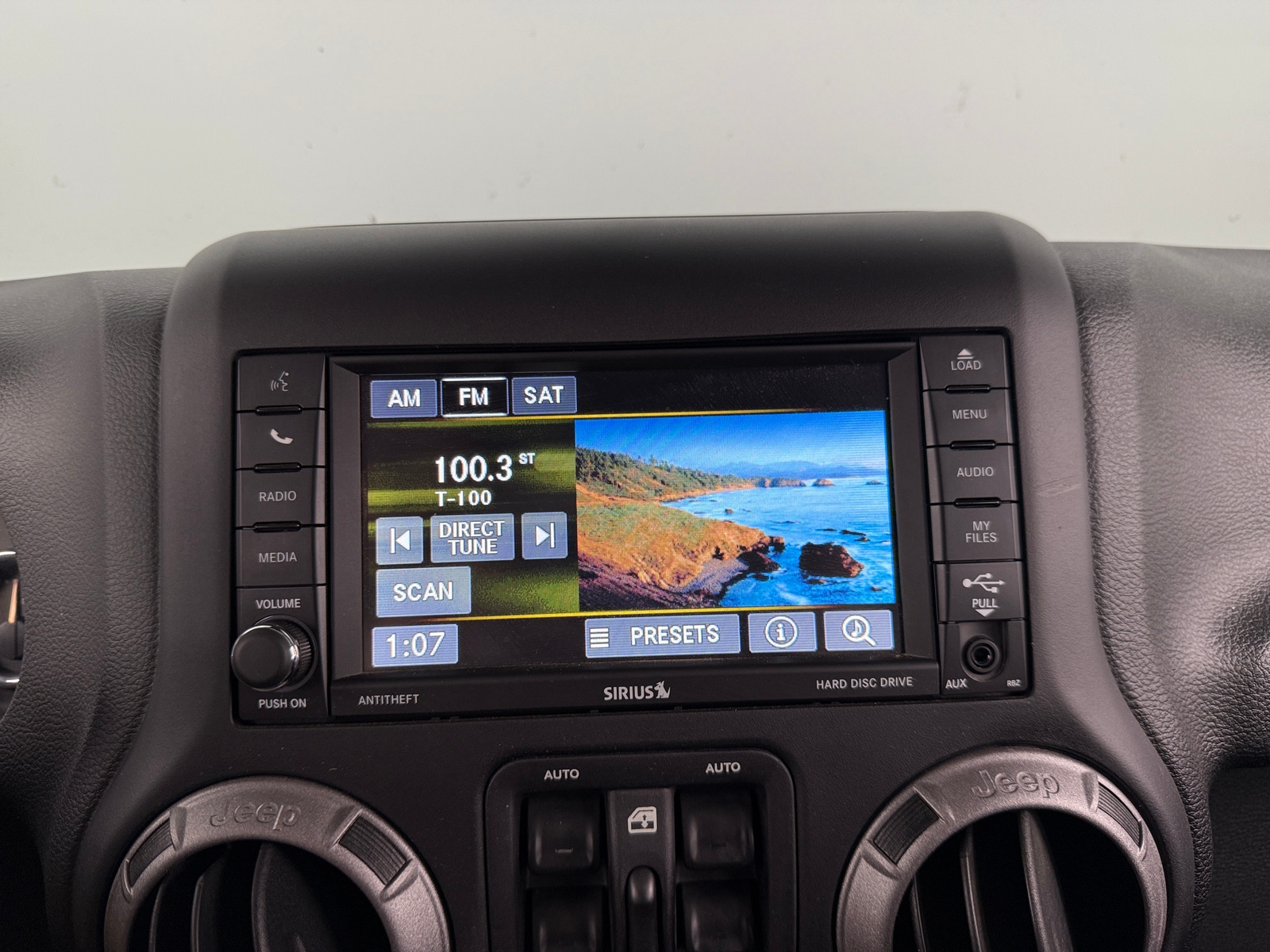 Thumbnail: 2017 Jeep Wrangler - 4