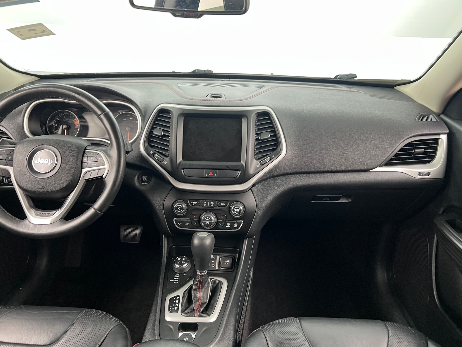 Thumbnail: 2016 Jeep Cherokee - 2
