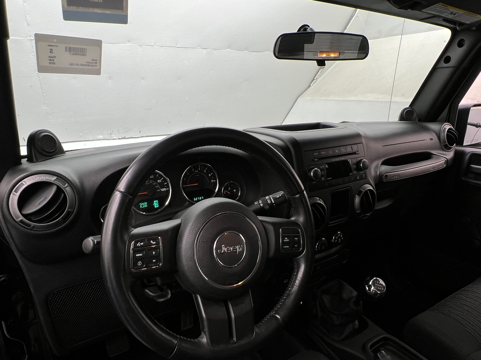 Thumbnail: 2012 Jeep Wrangler - 3