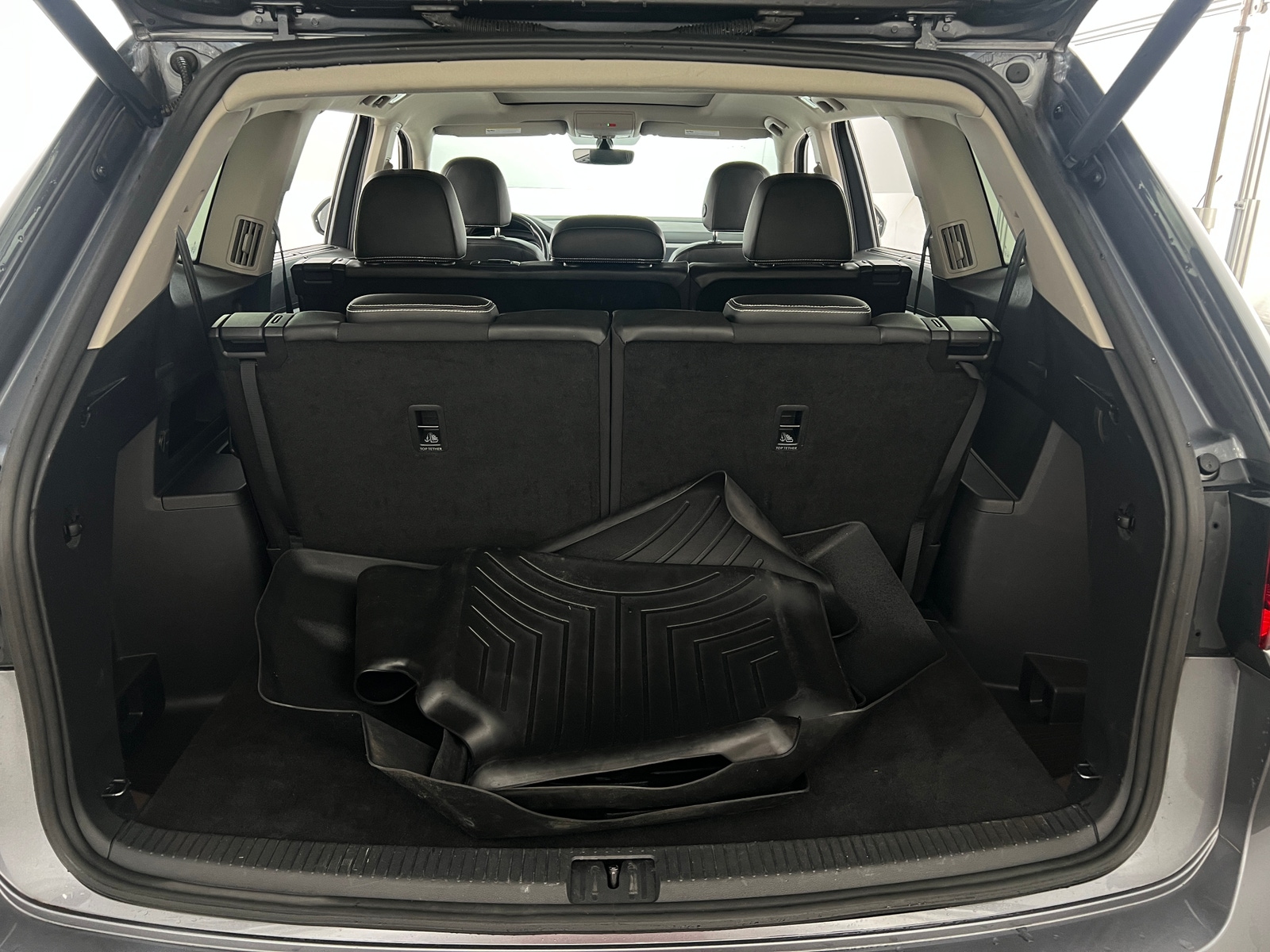 Thumbnail: 2021 Volkswagen Atlas - 6