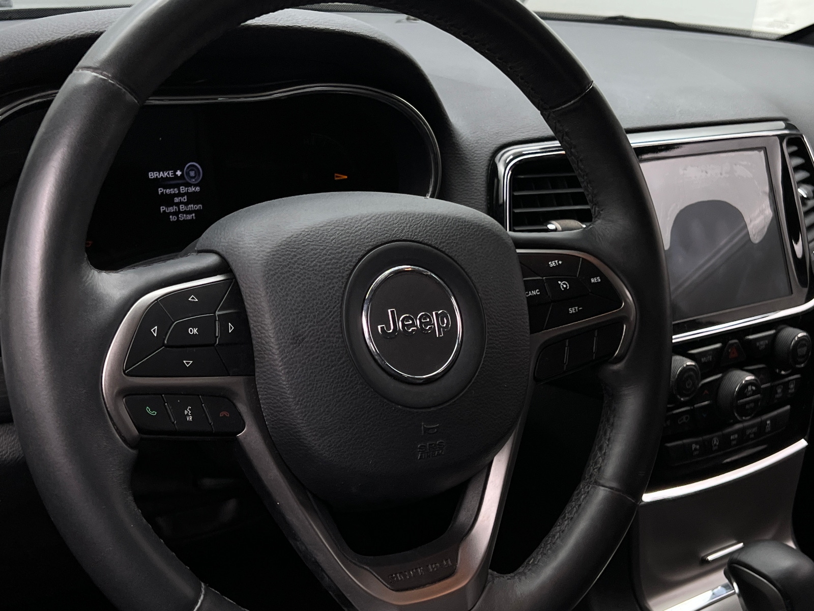 Thumbnail: 2019 Jeep Grand Cherokee - 4