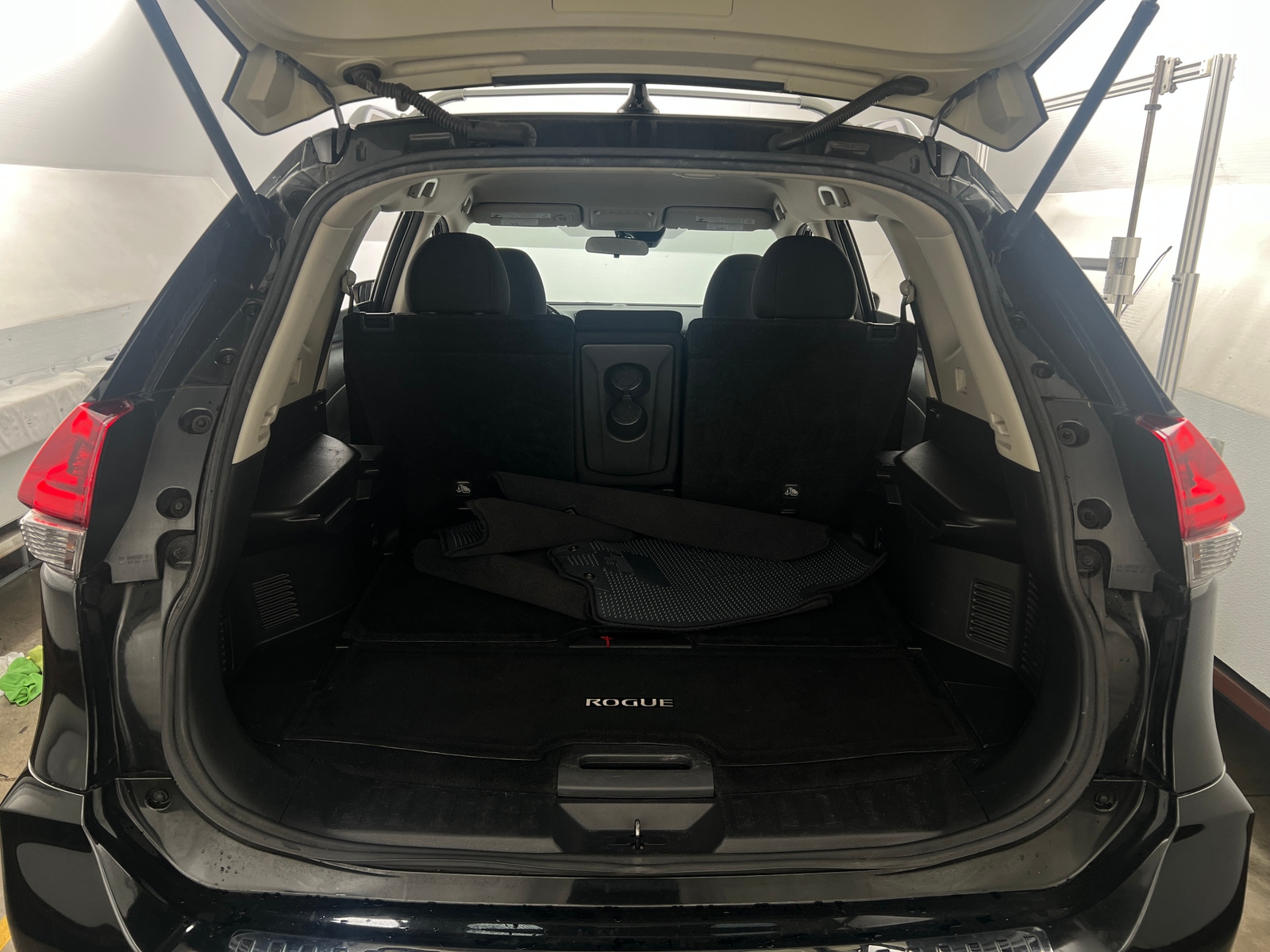 Thumbnail: 2019 Nissan Rogue - 7
