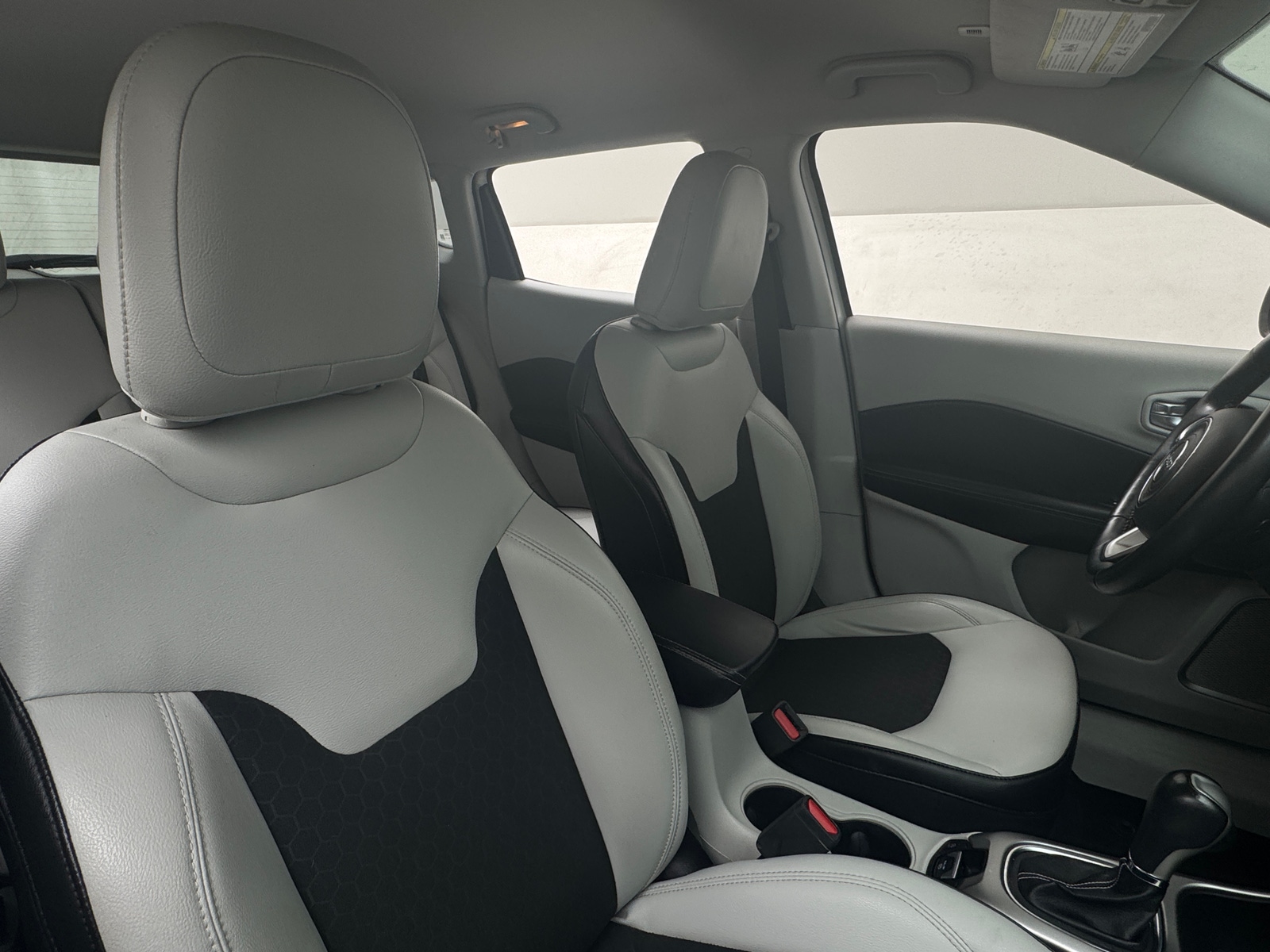 Thumbnail: 2018 Jeep Compass - 2