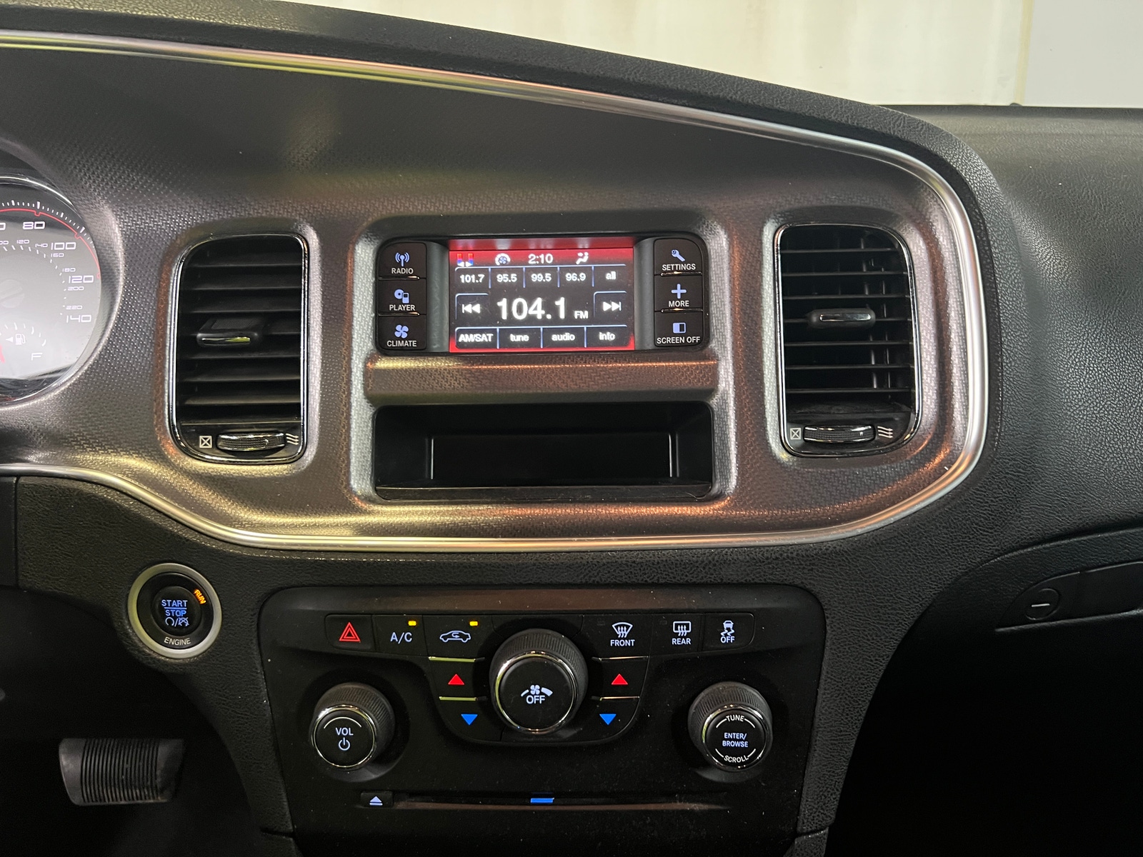 Thumbnail: 2013 Dodge Charger - 4