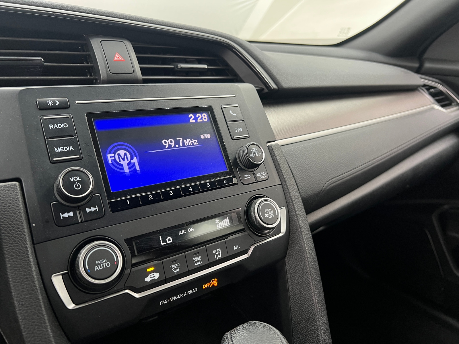Thumbnail: 2020 Honda Civic - 4