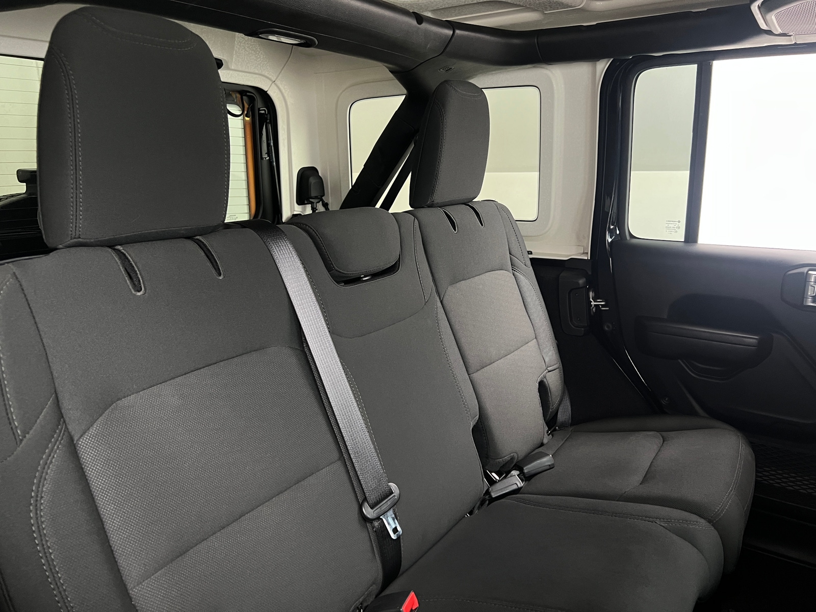 Thumbnail: 2021 Jeep Wrangler - 6