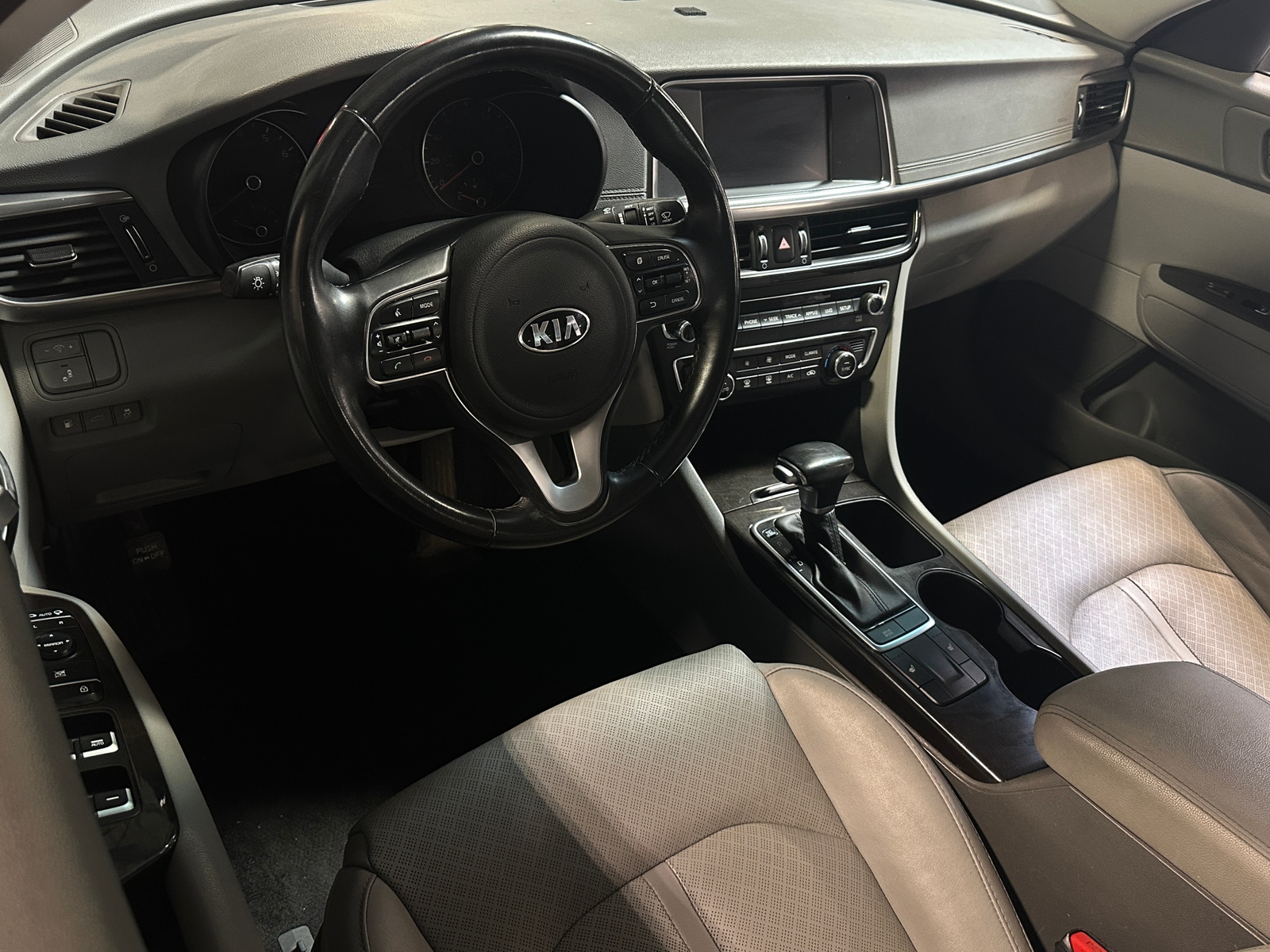 Thumbnail: 2018 Kia Optima - 2