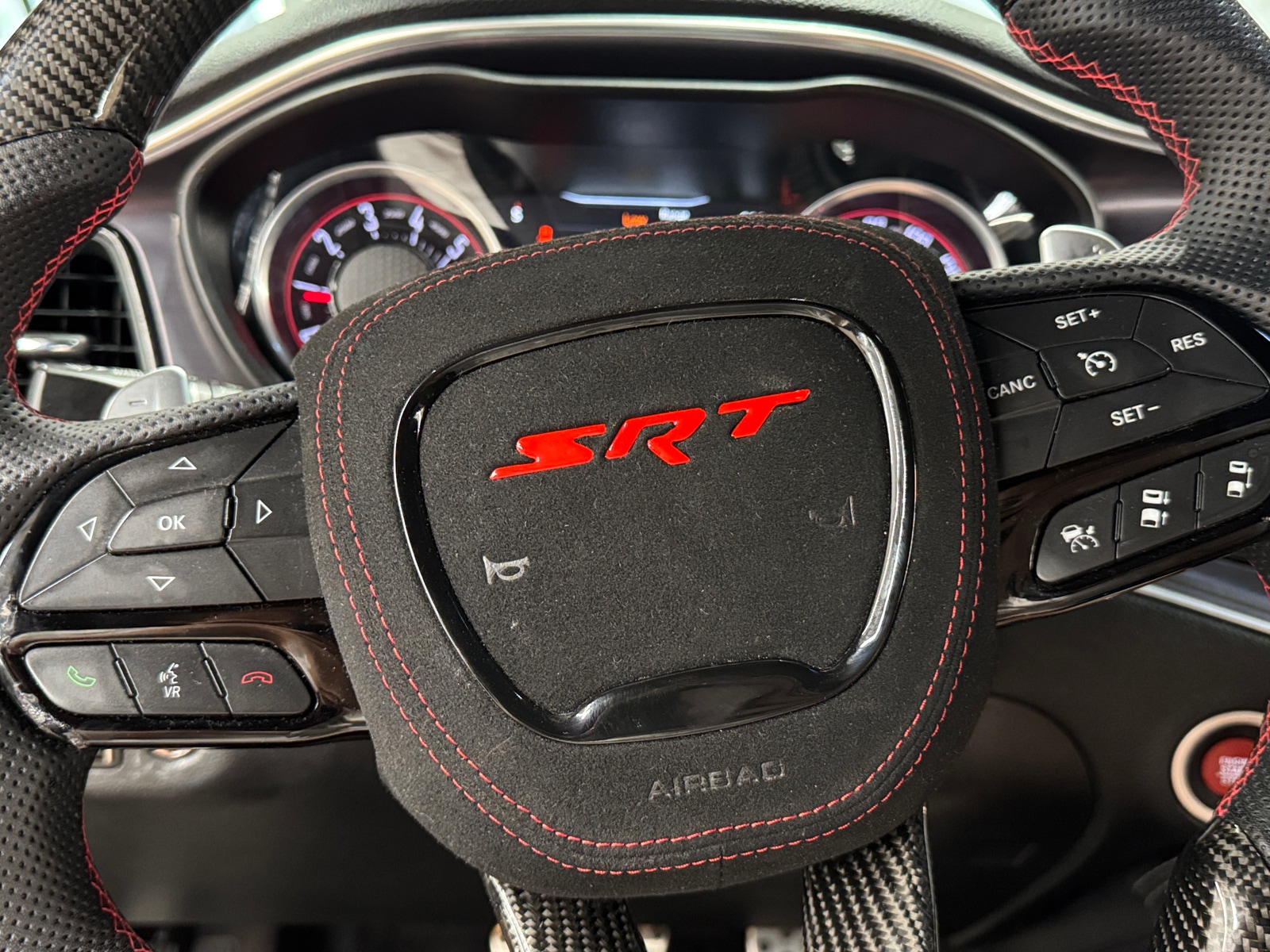 Thumbnail: 2016 Dodge Challenger - 4