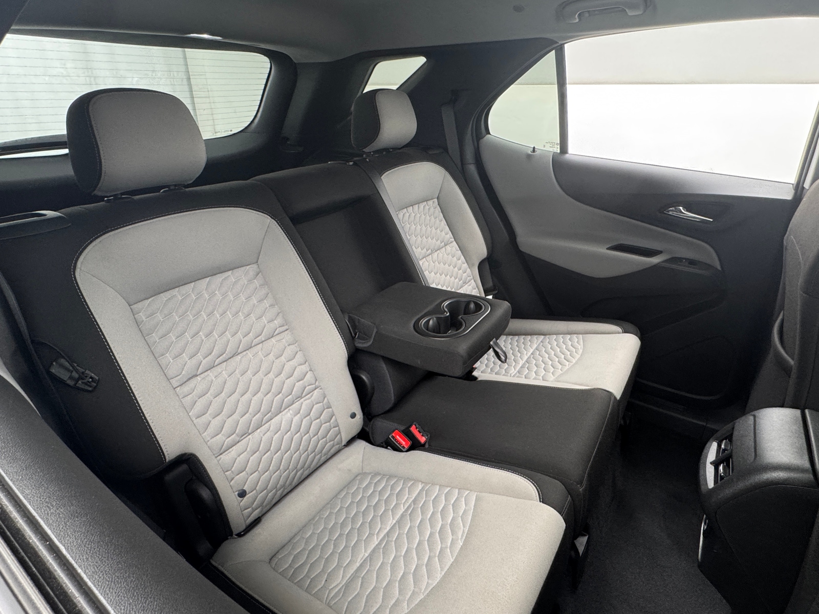 Thumbnail: 2021 Chevrolet Equinox - 6