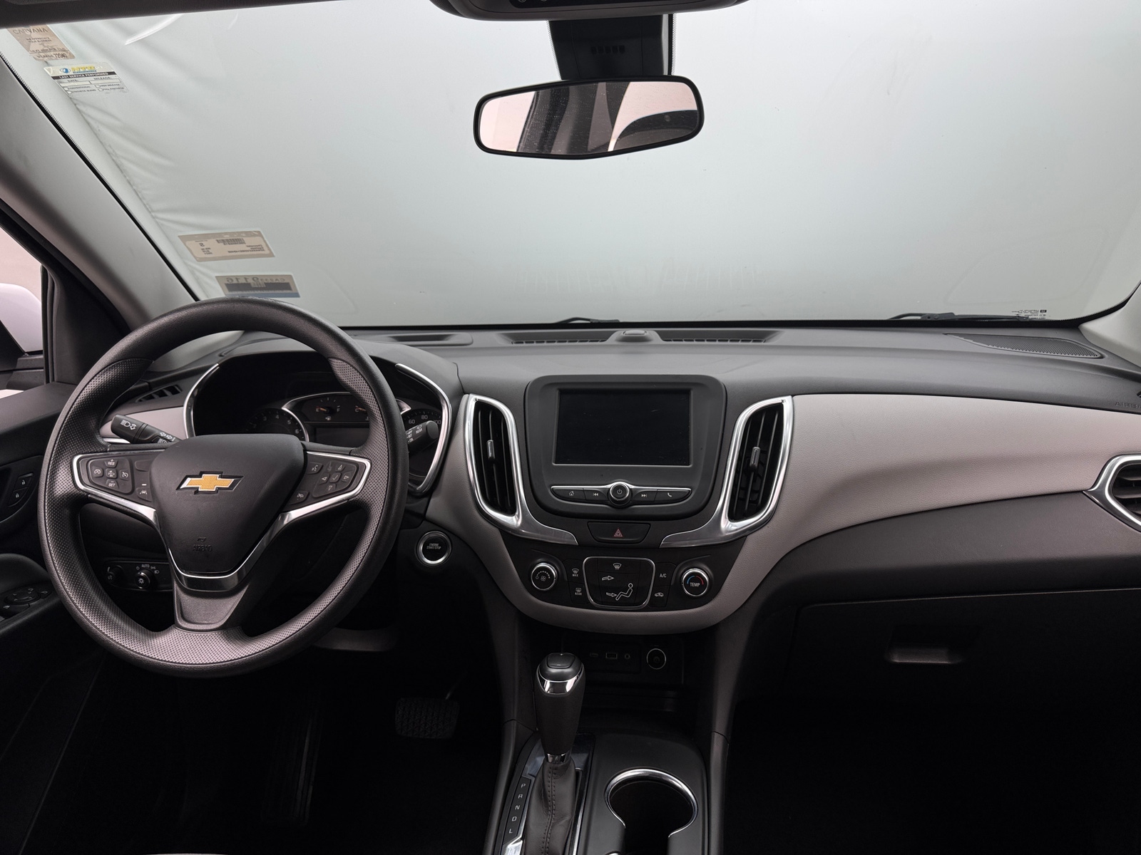 Thumbnail: 2021 Chevrolet Equinox - 3