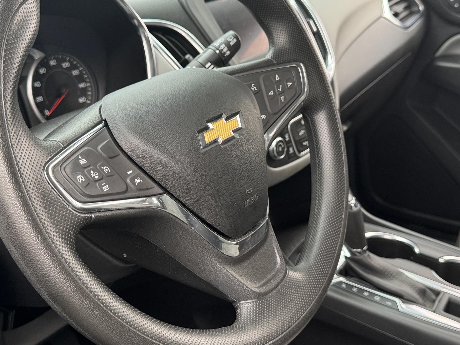 Thumbnail: 2021 Chevrolet Equinox - 5