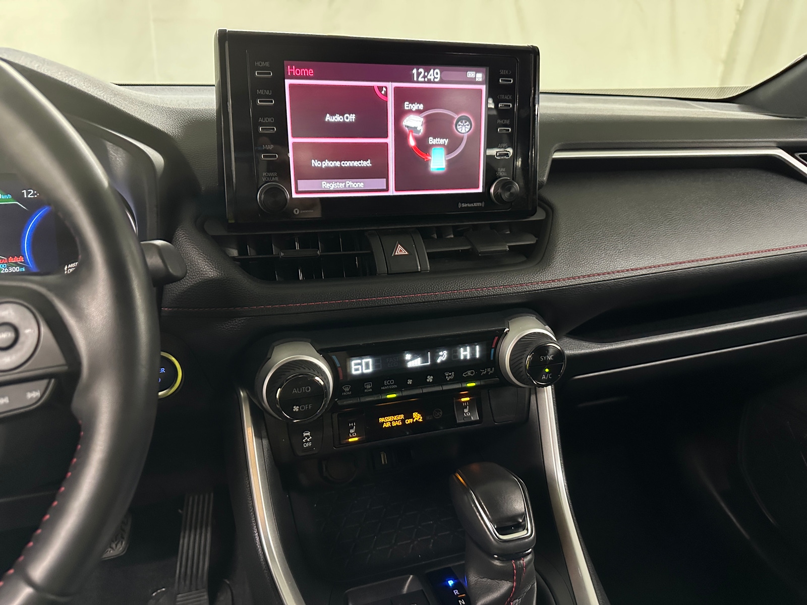 Thumbnail: 2021 Toyota RAV4 - 4