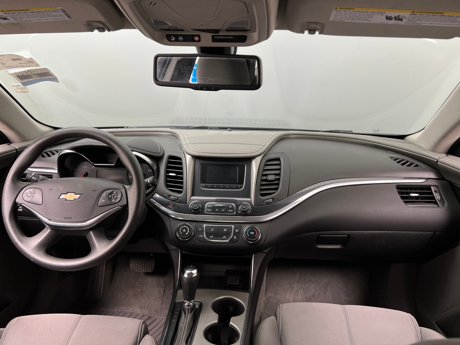 Thumbnail: 2017 Chevrolet Impala - 3