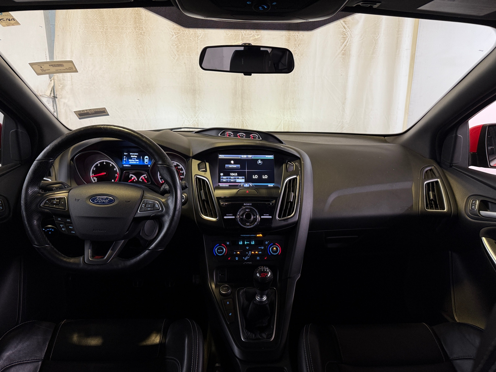 Thumbnail: 2015 Ford Focus - 2