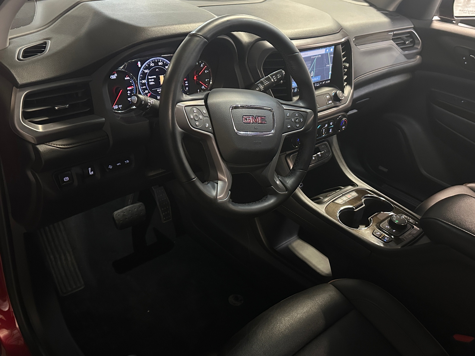 Thumbnail: 2023 GMC Acadia - 2