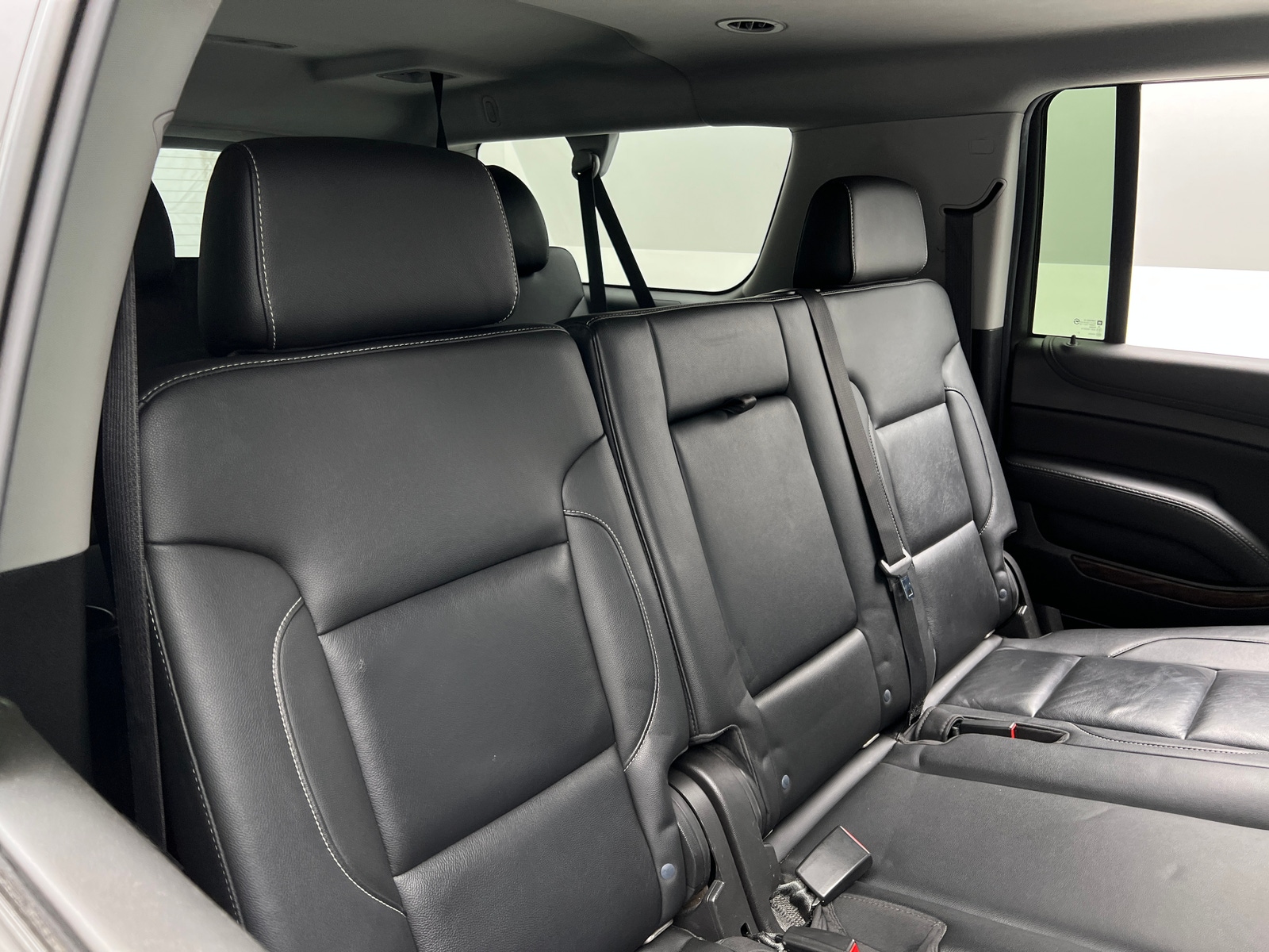 Thumbnail: 2019 Chevrolet Suburban - 5