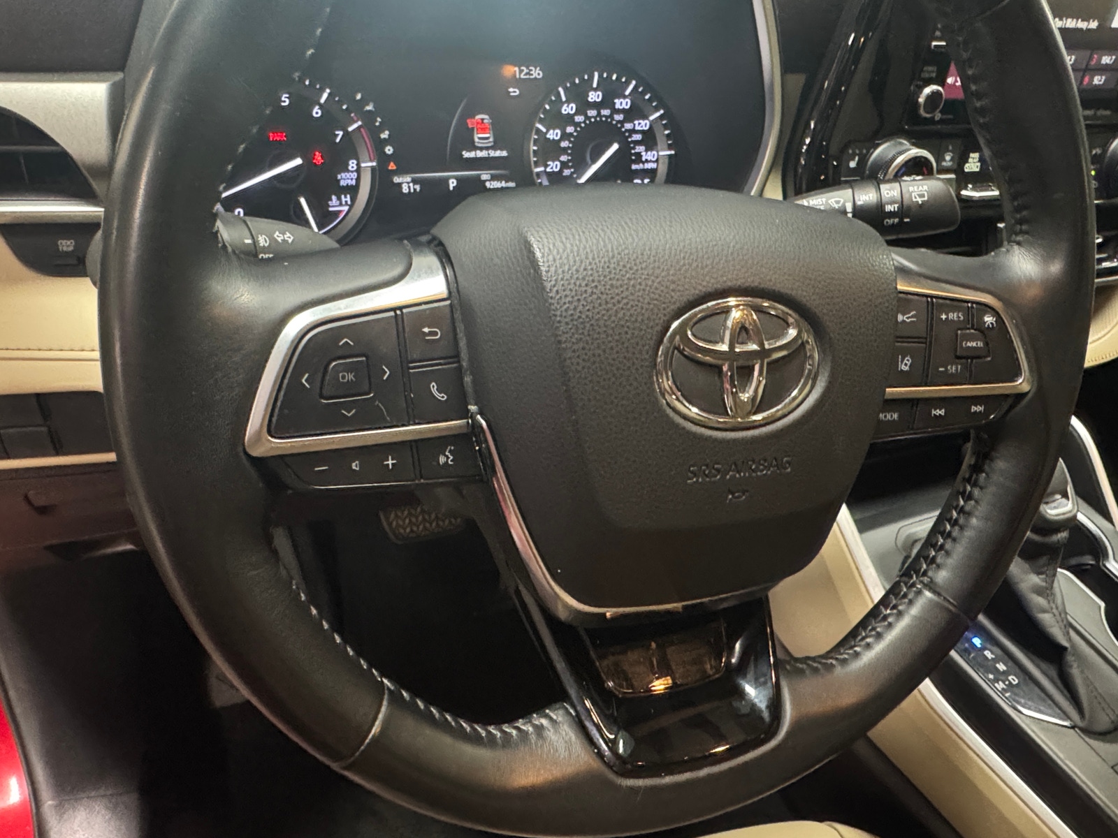 Thumbnail: 2020 Toyota Highlander - 4