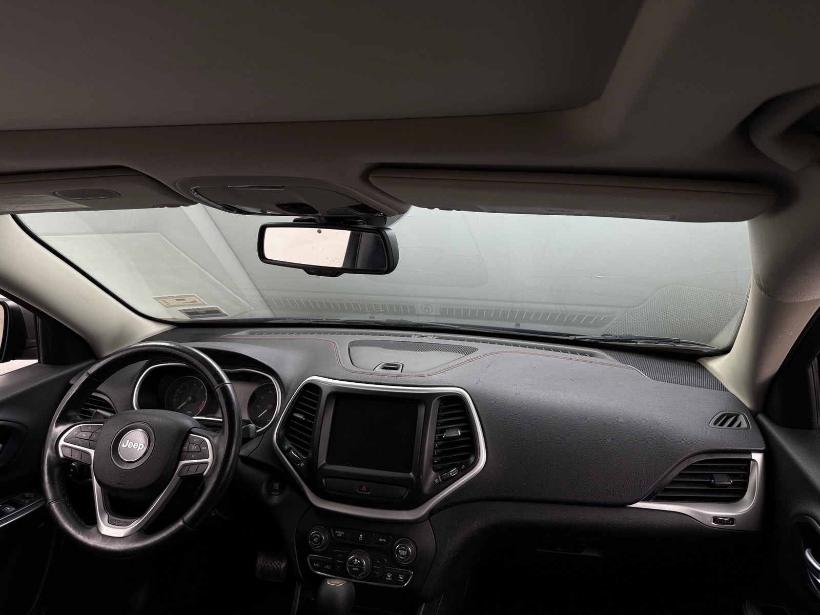 Thumbnail: 2014 Jeep Cherokee - 3