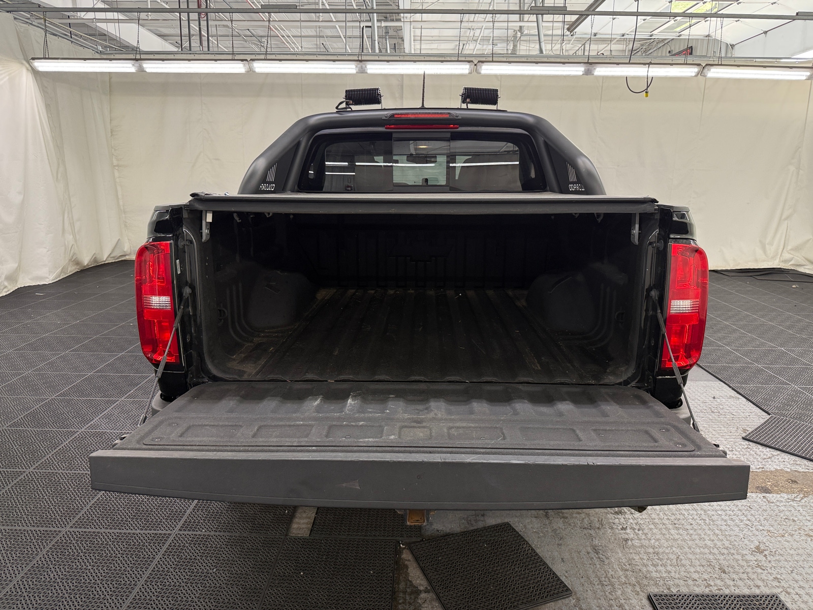 Thumbnail: 2018 Chevrolet Colorado - 6