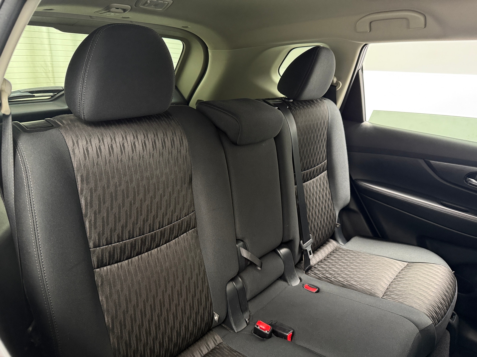 Thumbnail: 2018 Nissan Rogue - 6