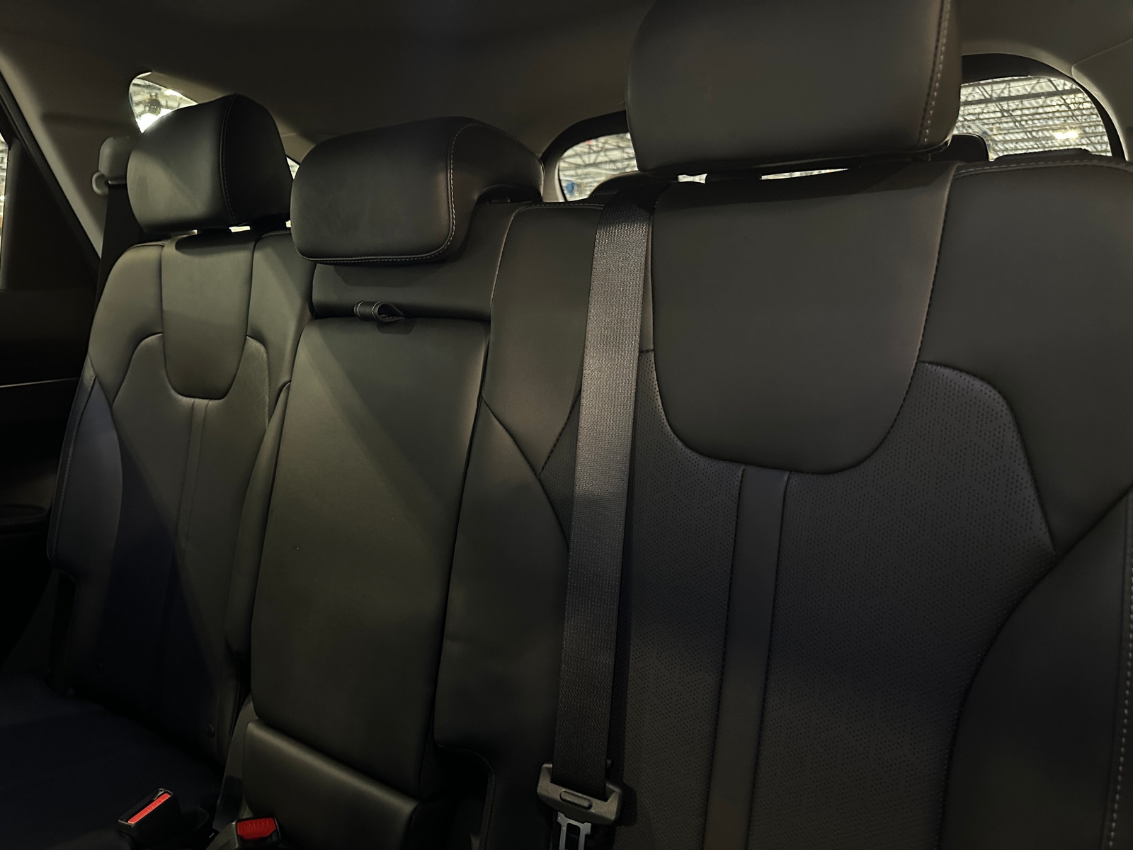 Thumbnail: 2023 Kia Sorento - 5
