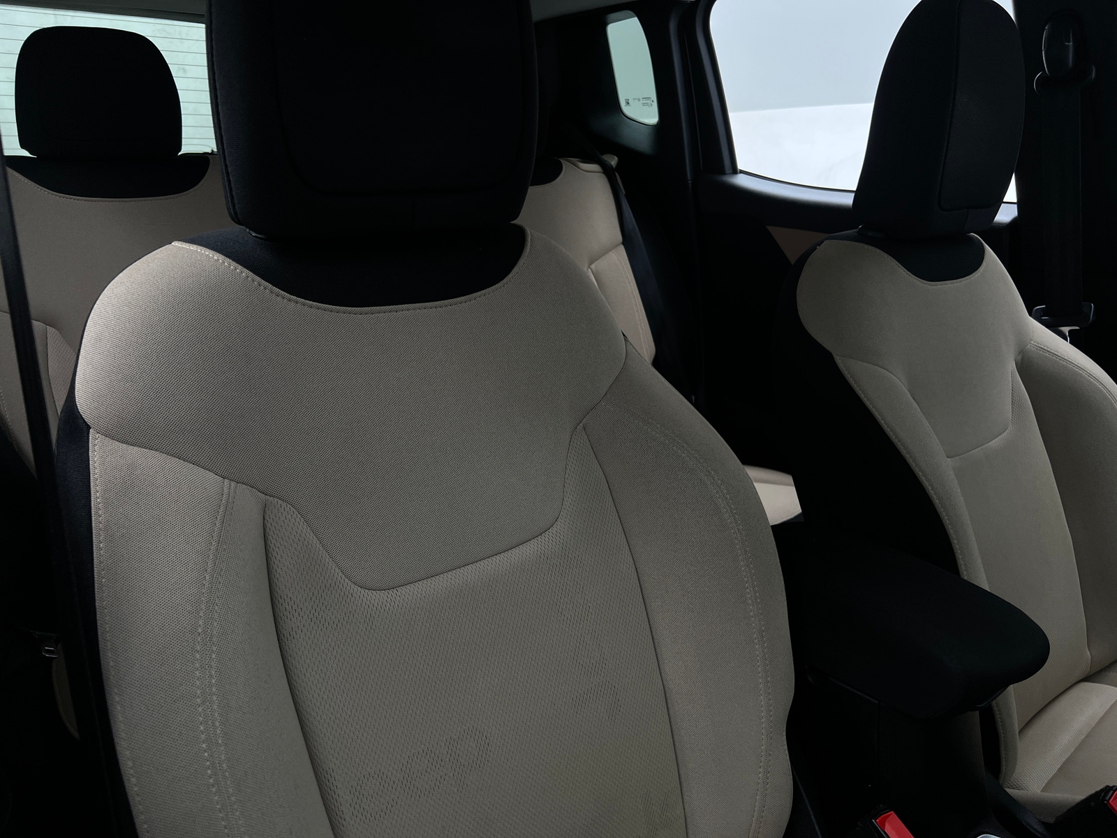 Thumbnail: 2015 Jeep Renegade - 2