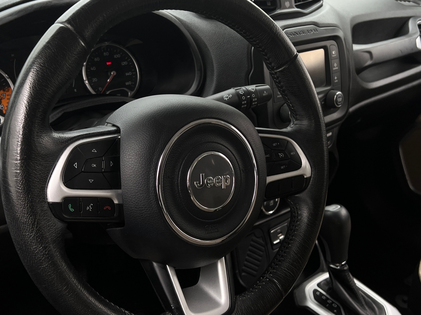 Thumbnail: 2015 Jeep Renegade - 5
